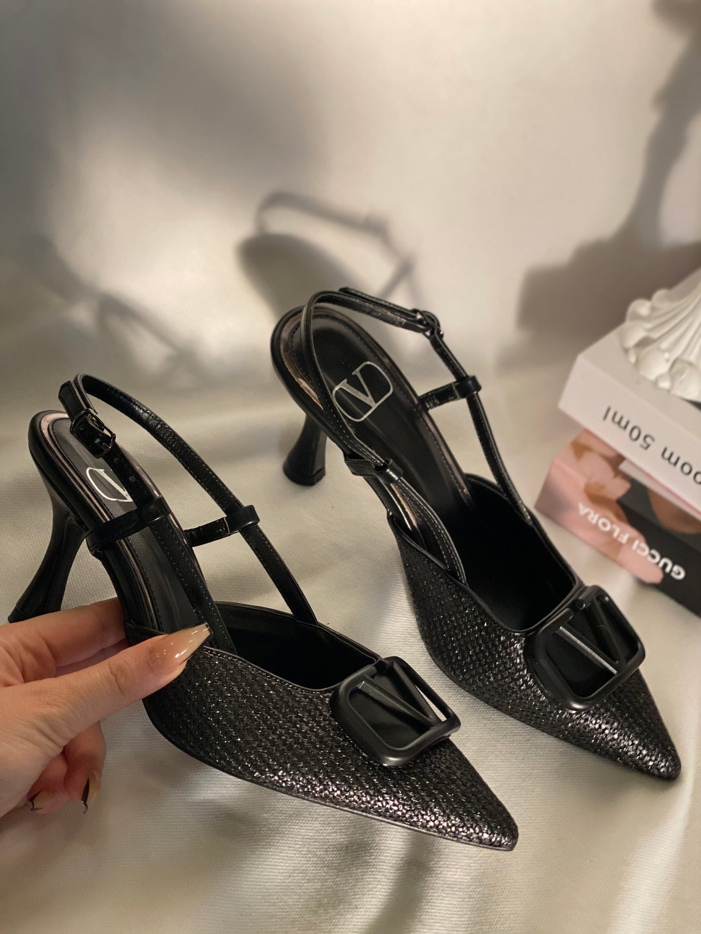 Valentino Heel