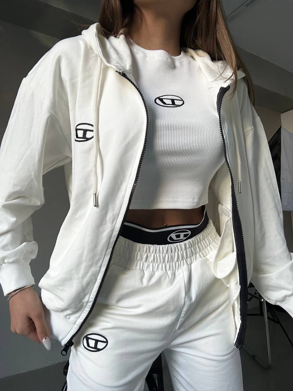 Diesel Set White