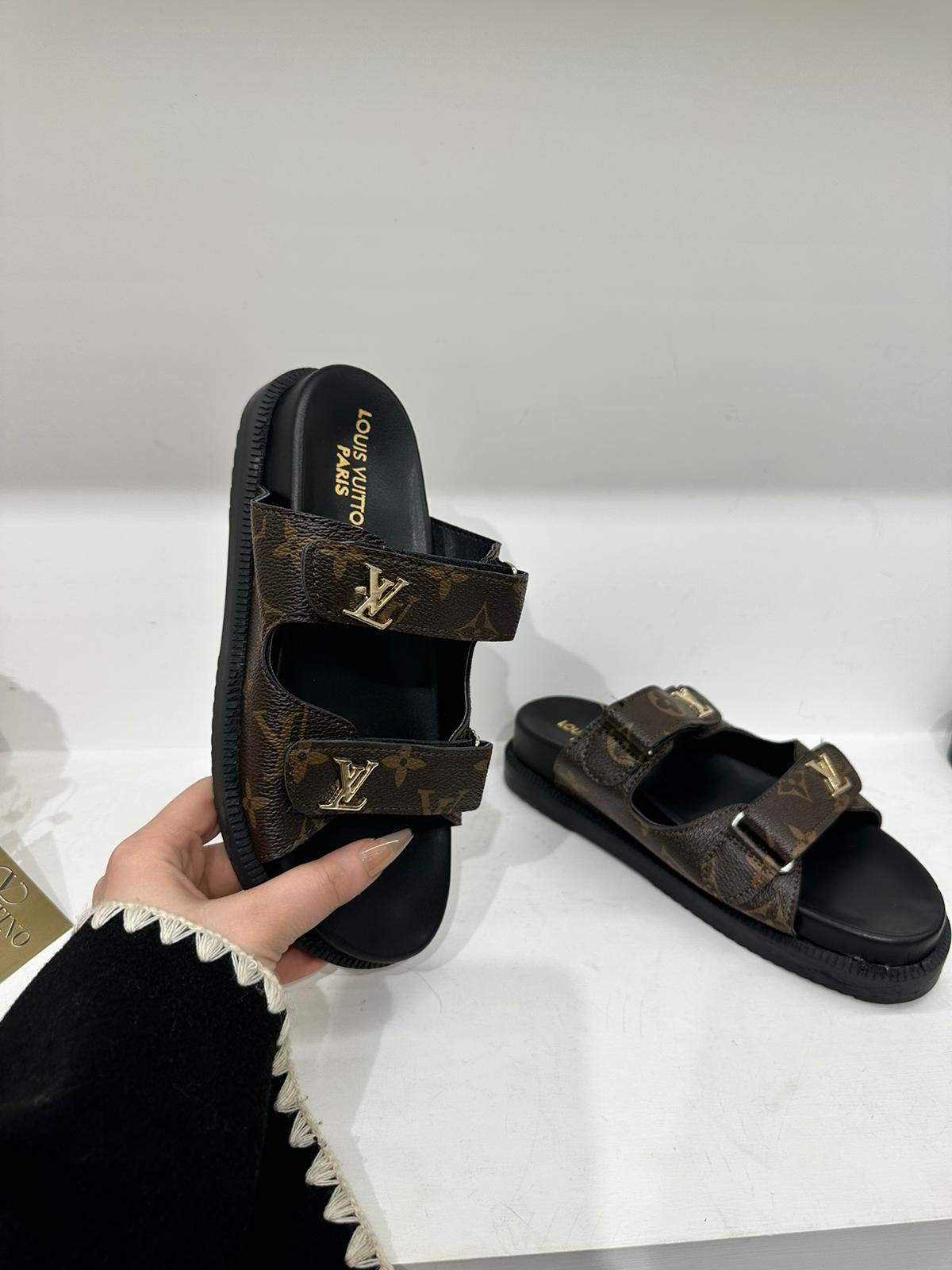 Louis Vuitton Slipper