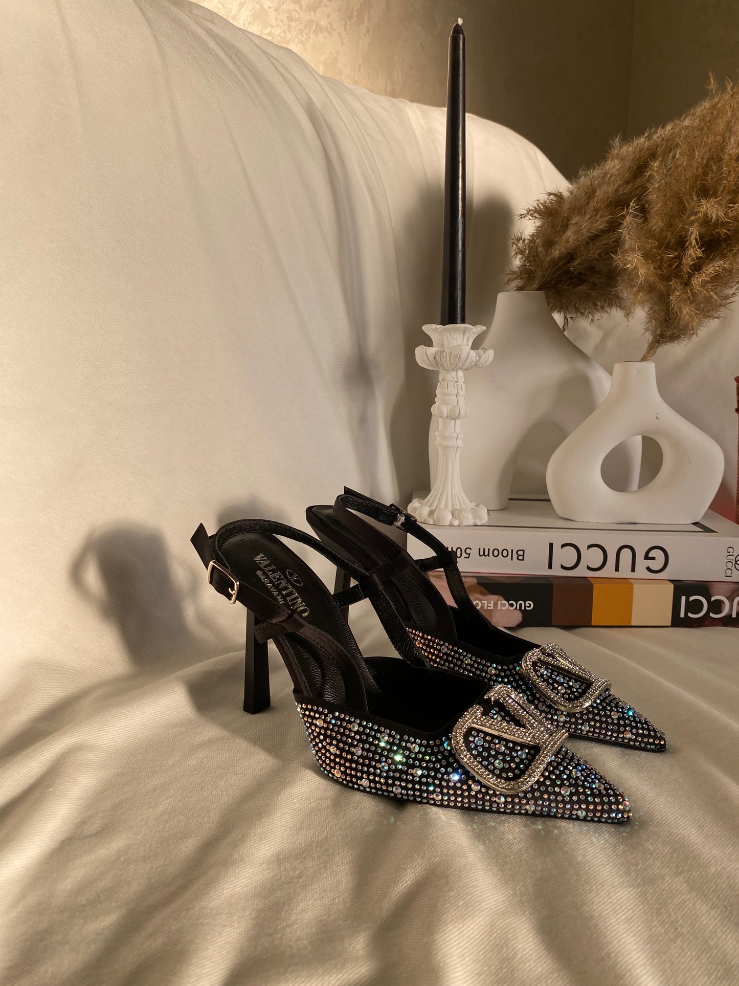 Valentino Heel