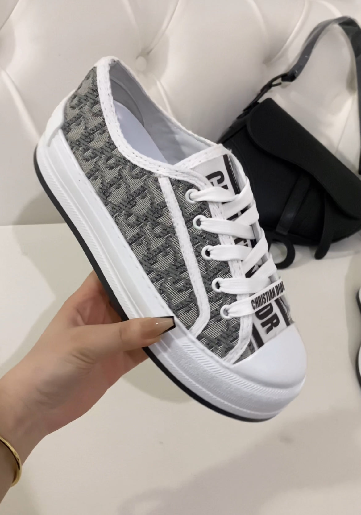 Dior Sneaker