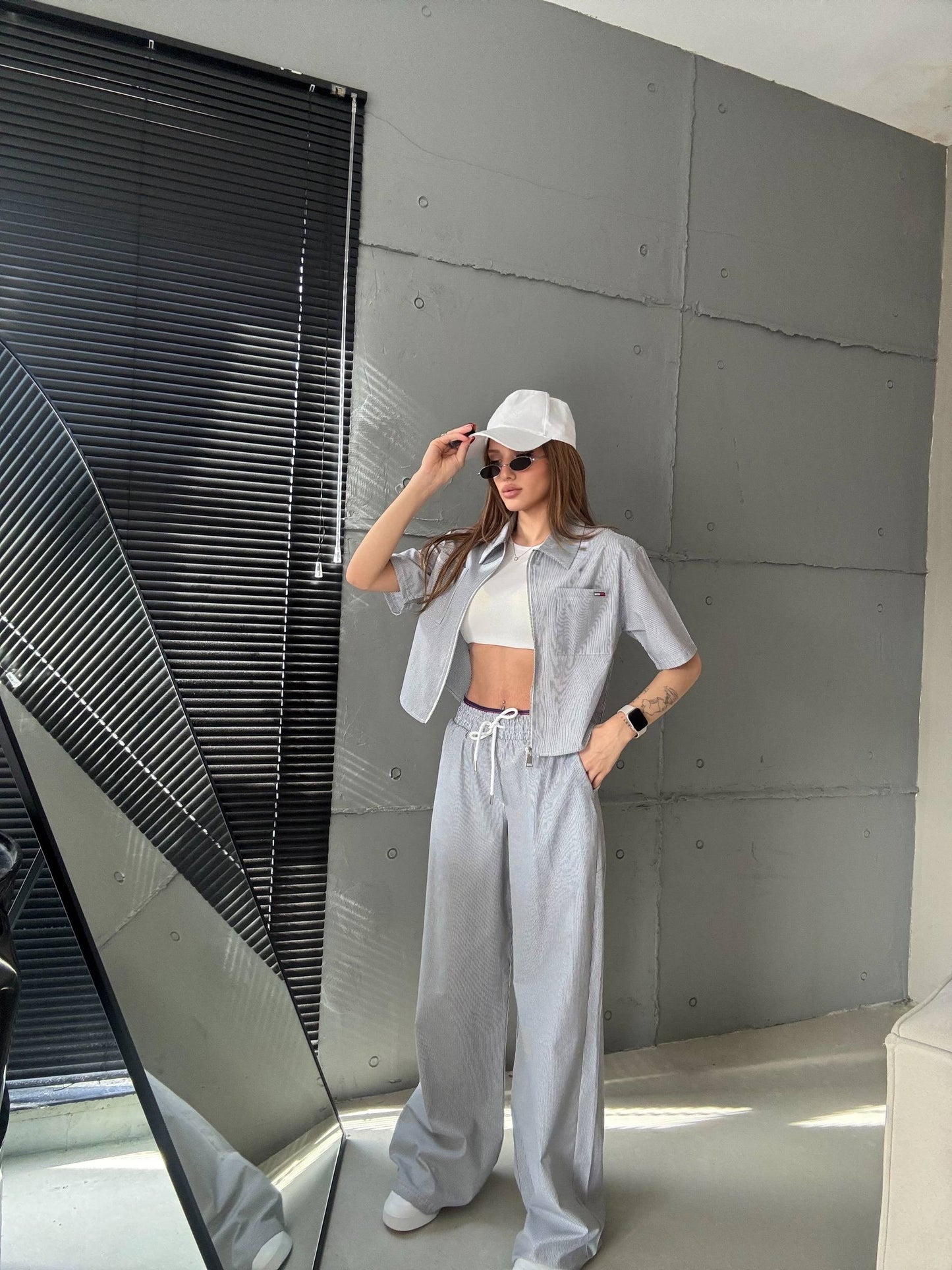 Tommy set