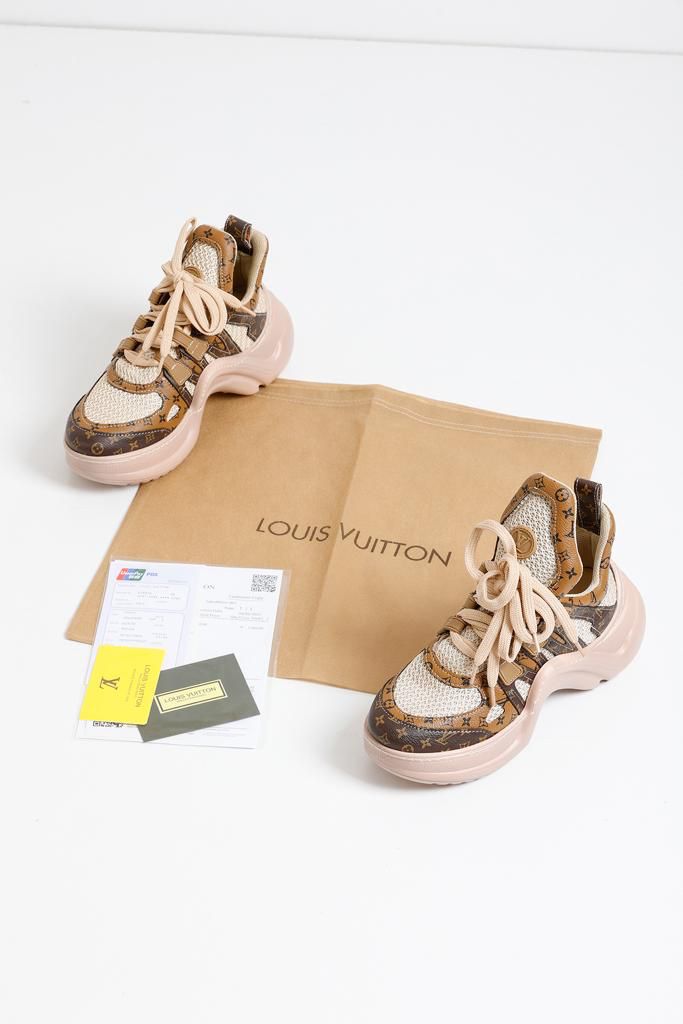 Louis Vuitton Sneaker